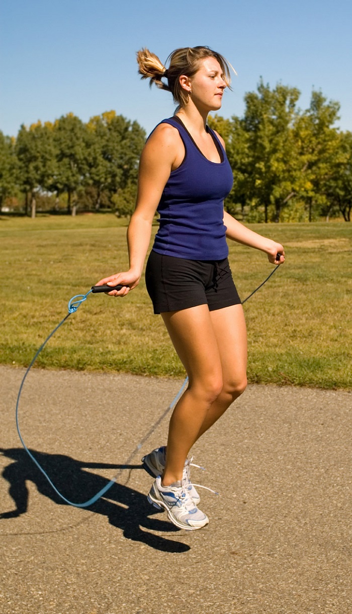 Nhảy dây giúp cơ thể linh hoạt và giảm cân hiệu quả