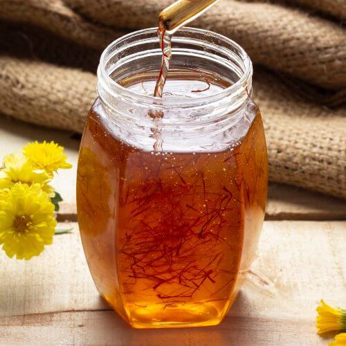 Saffron có thể sử dụng cùng với mật ong
